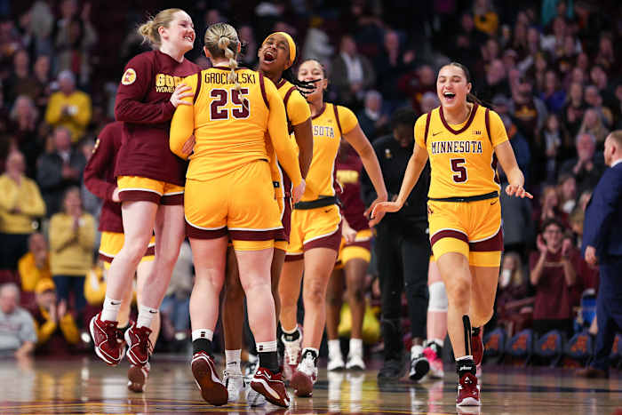 Gophers players celebrate